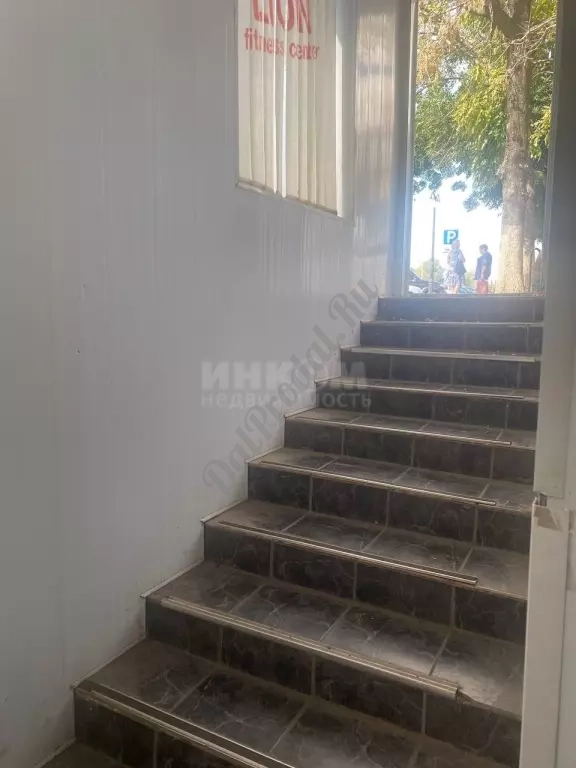 Продам помещение 206 м2 в городе Луганск улица Оборонная