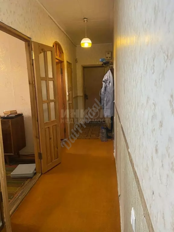 Продам 3к квартиру на Площади ВОВ ,4/5эт центр Луганска