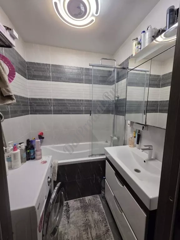 Продам 3к квартиру на кв.Пролетариата Донбасса ,4/9эт