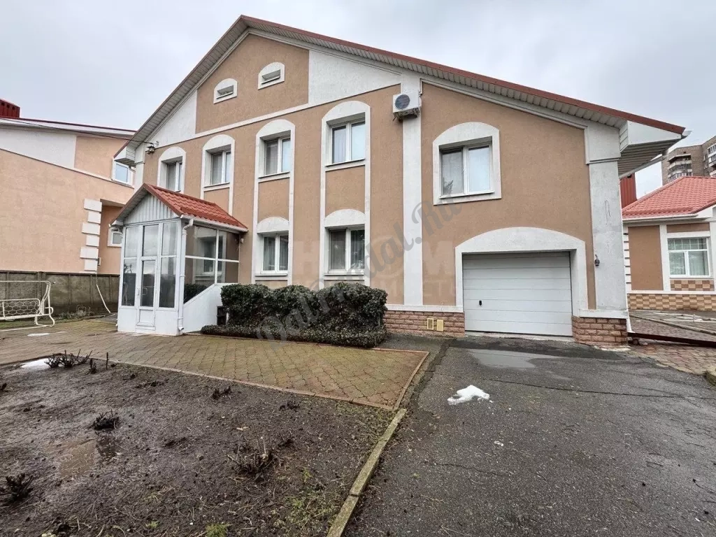 Продам дом рн Атрима, 418м2, 15 соток земли