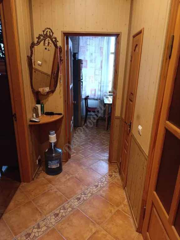 Продам 2к квартиру в центре, Театральная Площадь