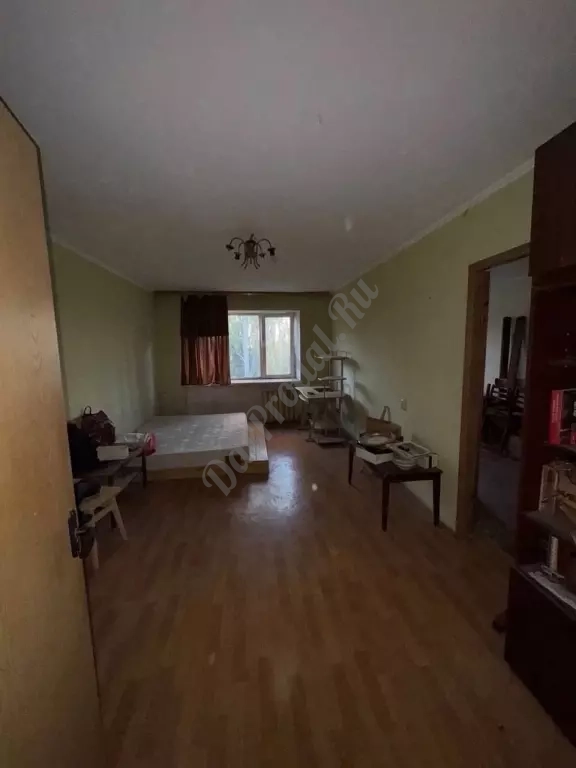 Продам 3-х комнатную квартиру в городе Луганск квартал Волкова