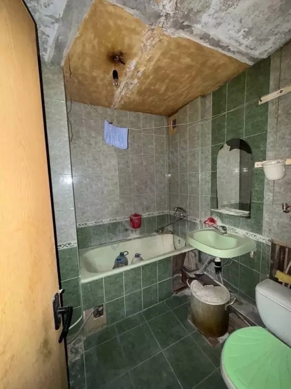 Продам 3-х комнатную квартиру в городе Луганск квартал Волкова