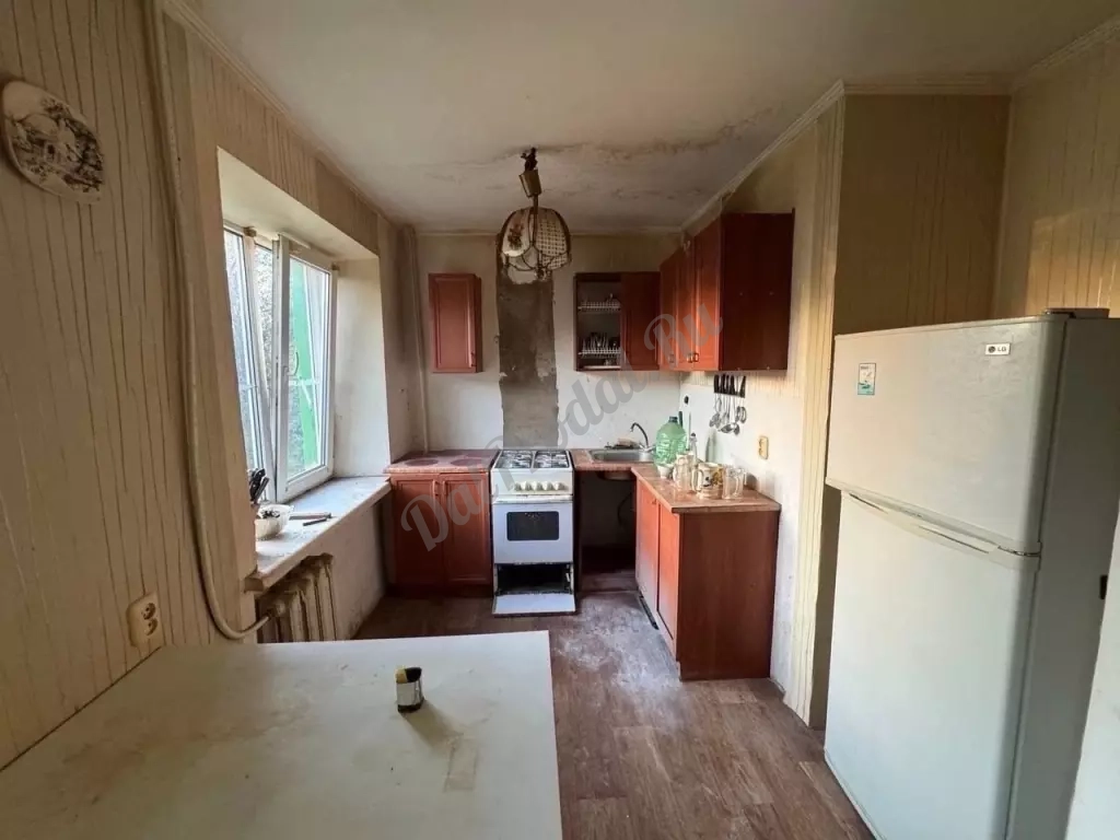 Продам 3-х комнатную квартиру в городе Луганск квартал Волкова
