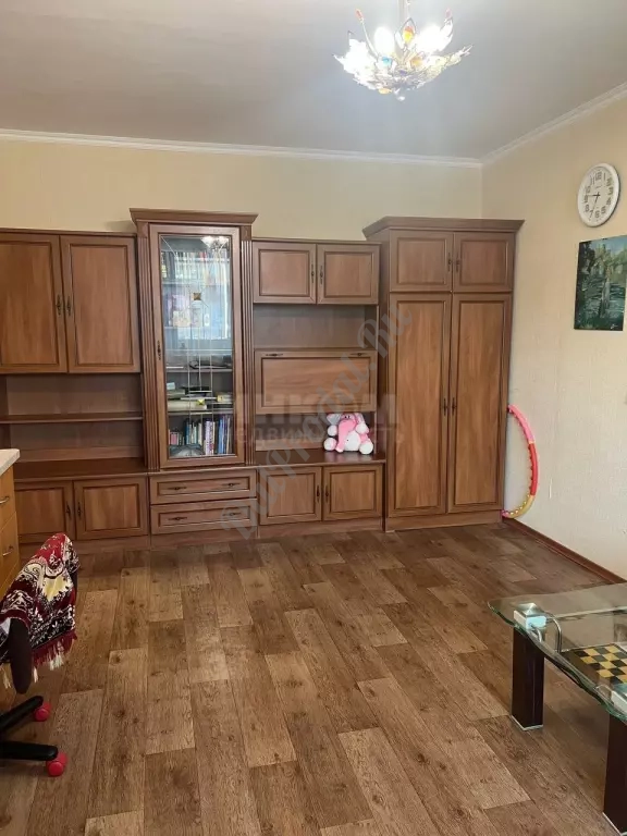 Продам 2-х комн квартиру в городе Луганск квартал Степной