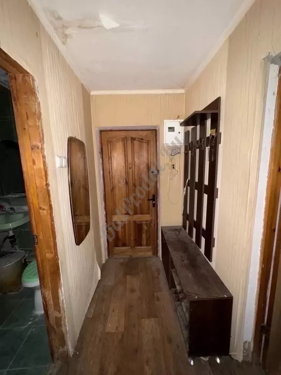 Продам 3-х комнатную квартиру в городе Луганск квартал Волкова