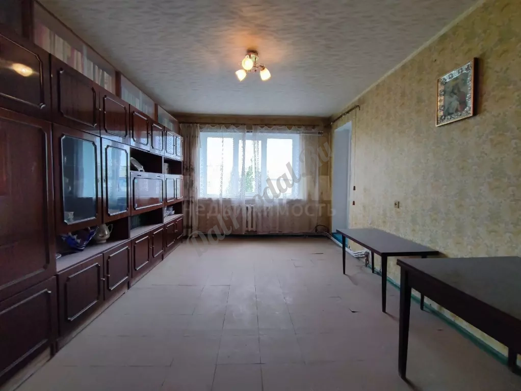 Продам 3-х комн квартиру с АО в городе Луганск квартал Волкова
