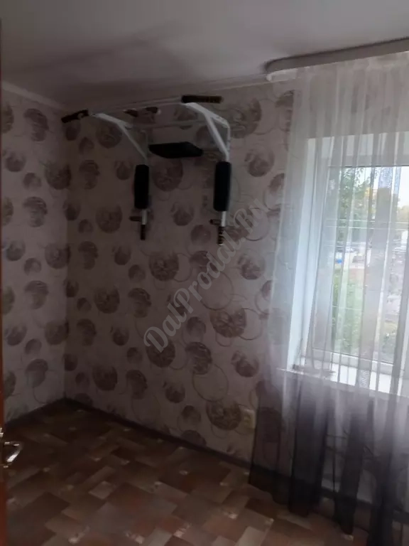 Продам 2-х комн квартиру в городе Луганск городок ОР