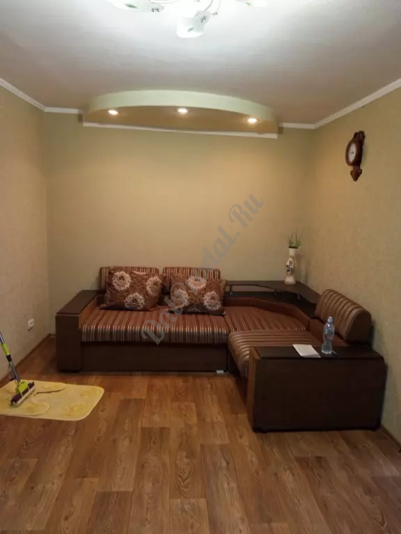 Продам 2-х комн квартиру в городе Луганск городок ОР