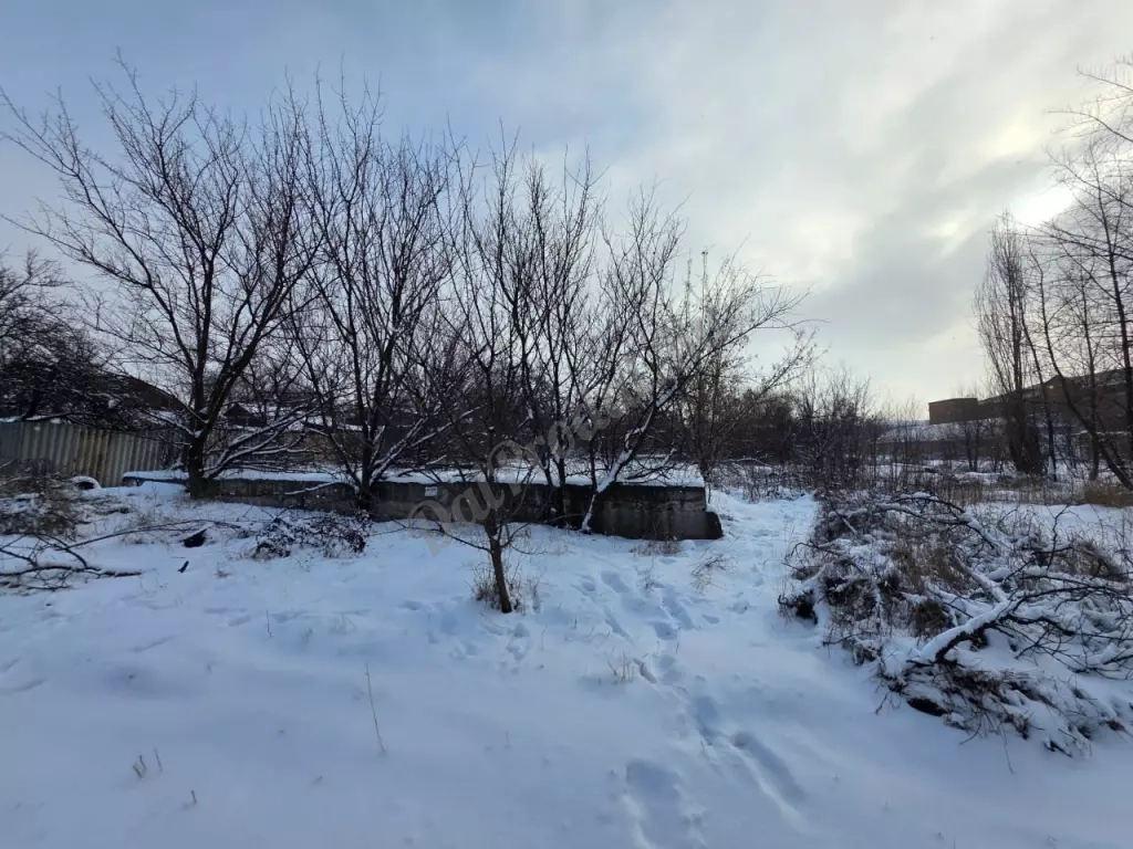 Продам участок по ул.Звейника