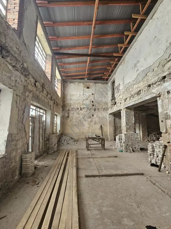 Продам помещение 1031.1 м2 в городе Луганск улица Артёма