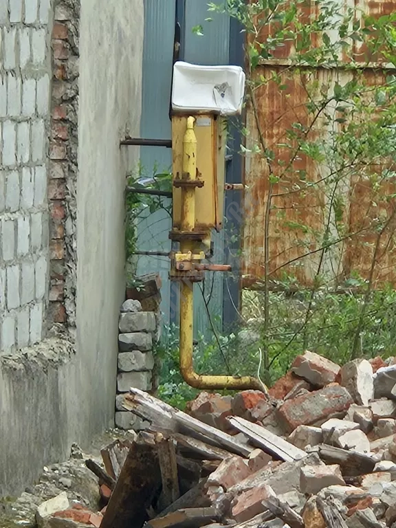 Продам помещение 1031.1 м2 в городе Луганск улица Артёма
