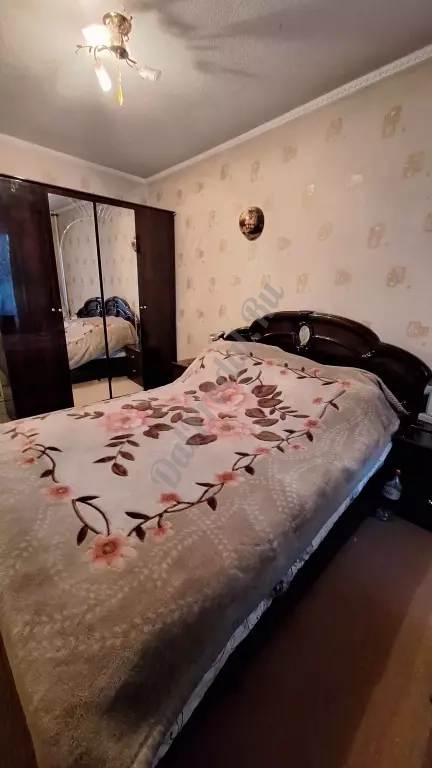 Продам 4-х комн квартиру в городе Луганск городок ОР