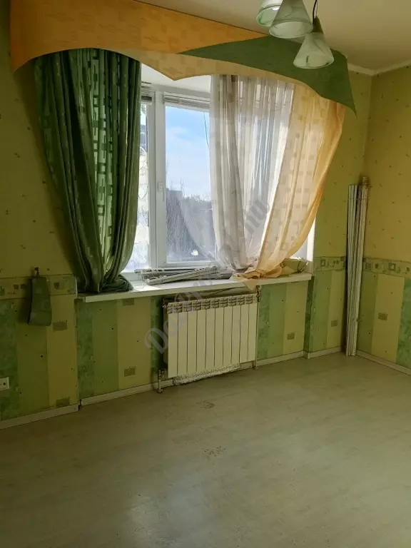 Продам 3к квартиру на кв.Комарова, а/о, ремонт