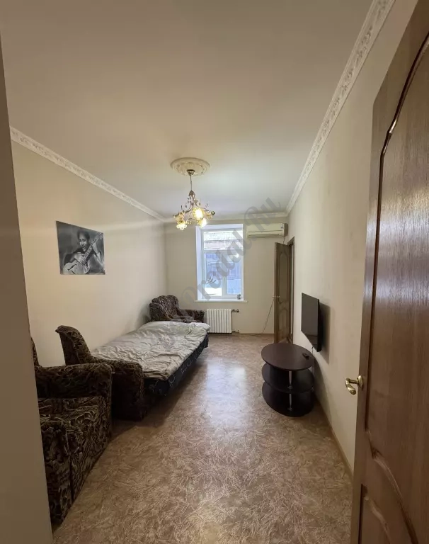 Продам 3к квартиру в центре