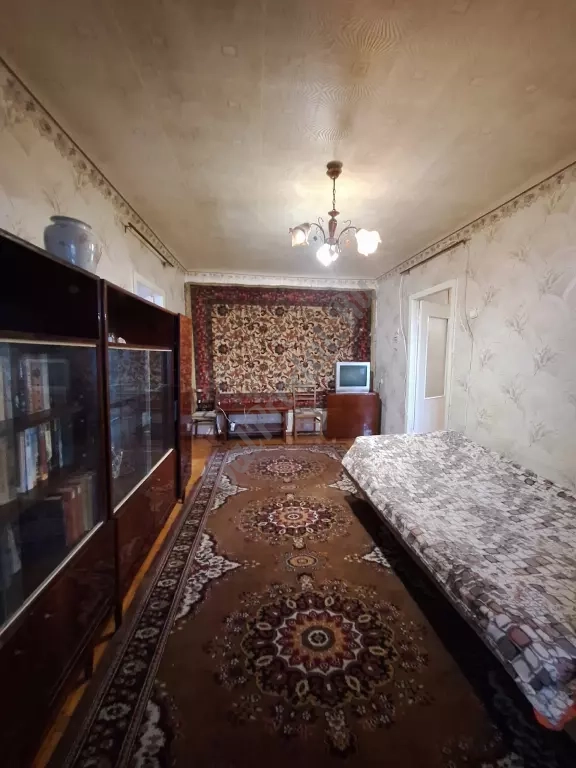 Продам 2-х комн квартиру в Центре г.Луганск, кв. Шевченко