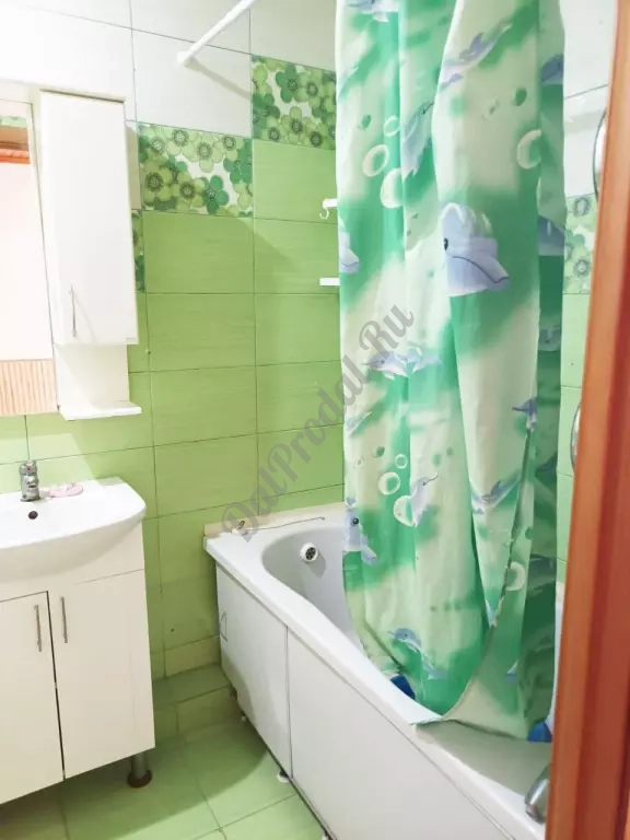 Продам 3-х комн квартиру с авт отоп в городе Луганск улица 30-летия Победы