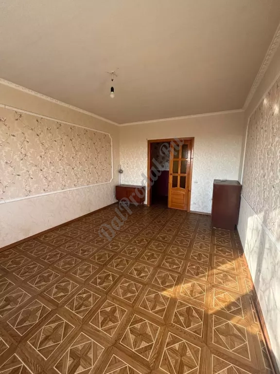 Продам 3-х комн квартиру в городе Луганск квартал Якира