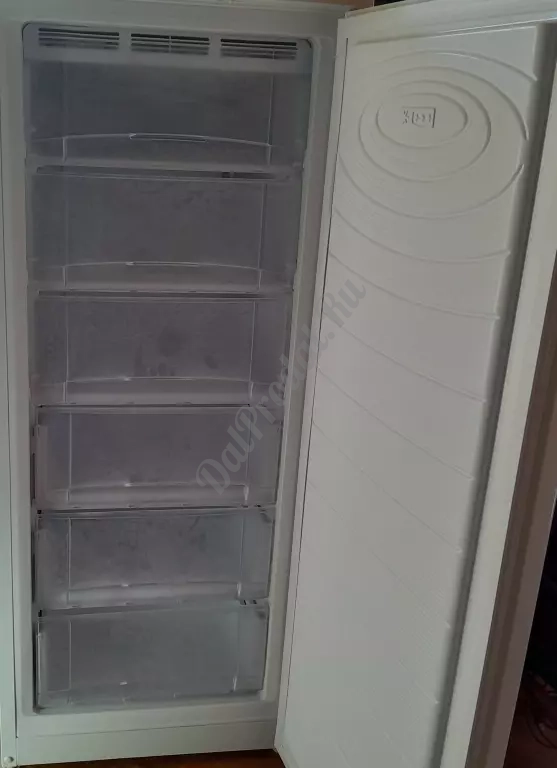 Продаётся морозильная камера Nordfrost