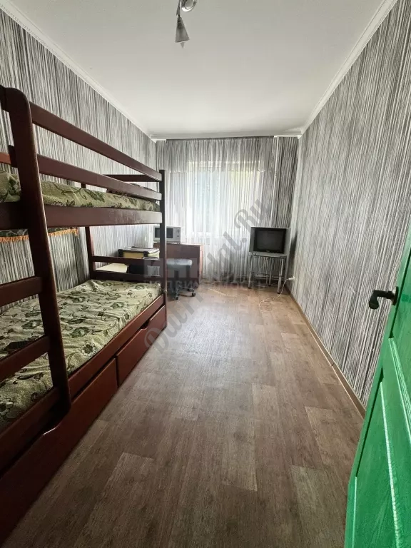 Продам 3-х комн квартиру в городе Луганск квартал Волкова