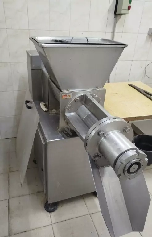 Пресс механической обвалки птицы Птицерон-1000