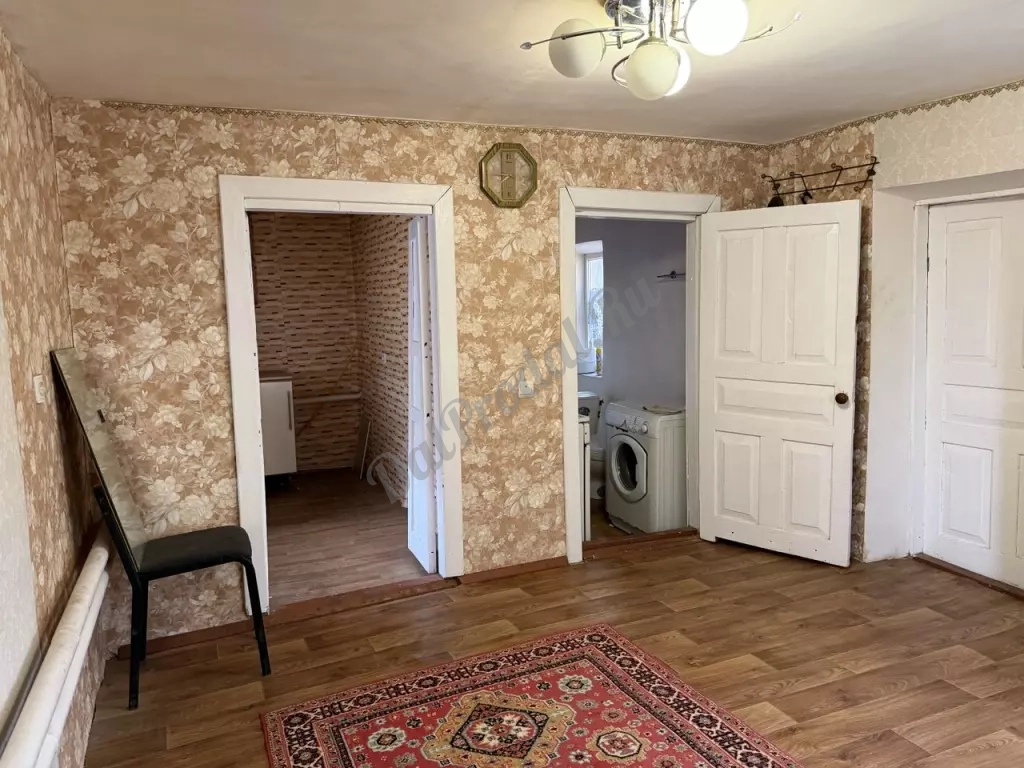 Продам флигель в городе Луганск улица Энгельса