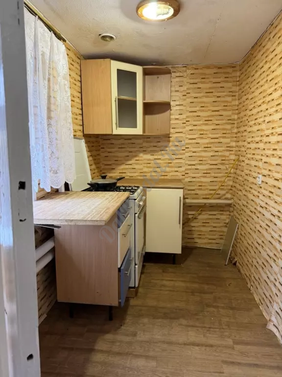 Продам флигель в городе Луганск улица Энгельса