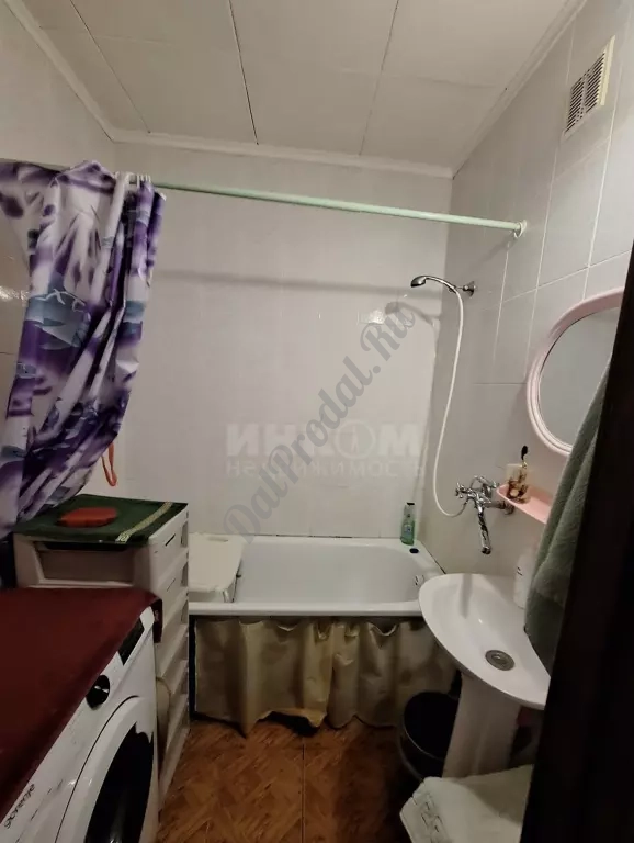 Продам 2к квартиру на кв.Героев Сталинграда