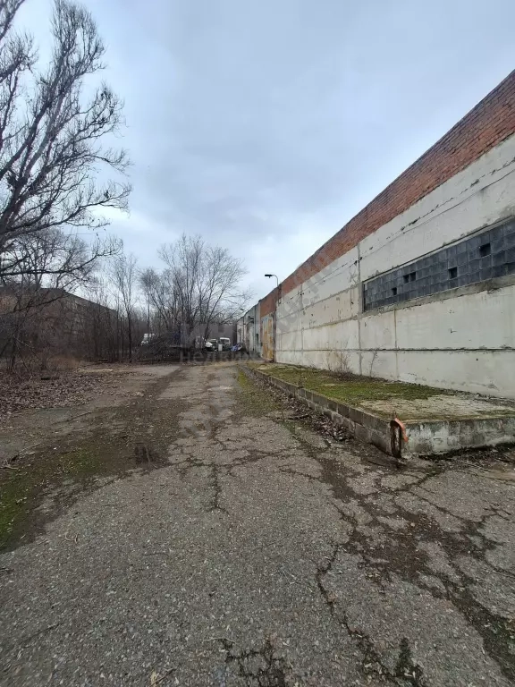 Продам произв-ную базу в городе Луганск