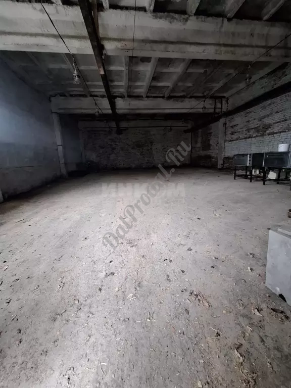 Продам произв-ную базу в городе Луганск