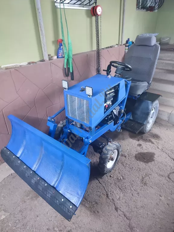 МТ минитрактор тягачь ,снегоуборочная техника и т.д.