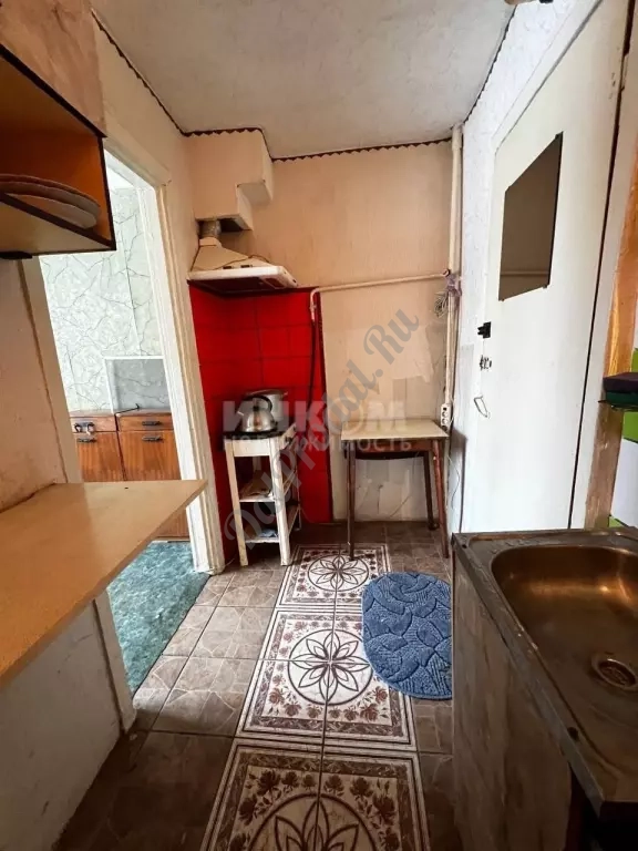 Продам 1-комн квартиру 14м2 в городе Луганск 26-й квартал