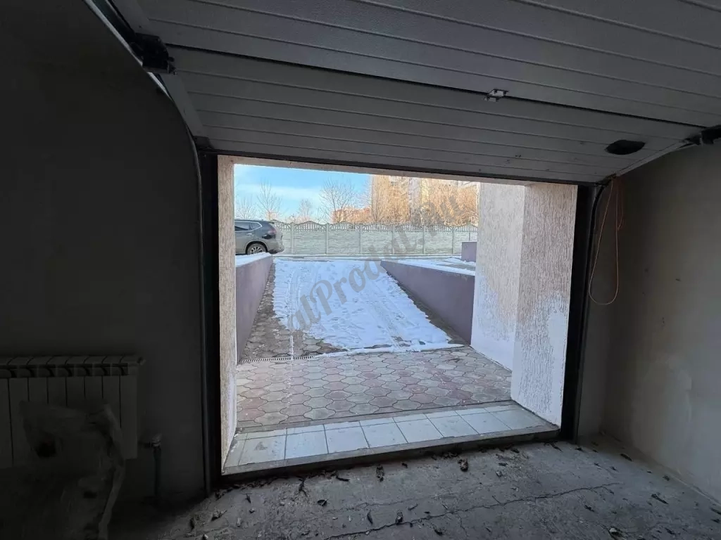 Продам таунхаус рн Оксфорда 287м2