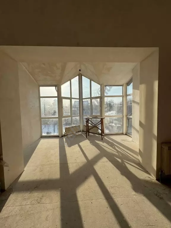 Продам таунхаус рн Оксфорда 287м2