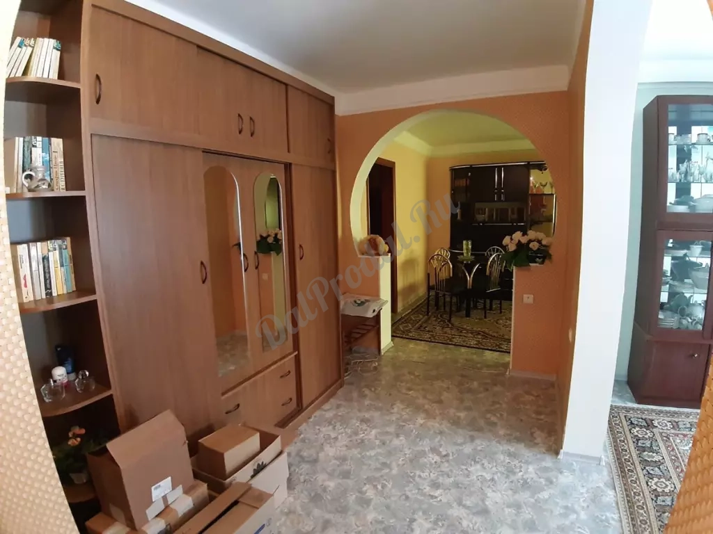 Продам 3к квартиру на городке ОР ,3/9эт